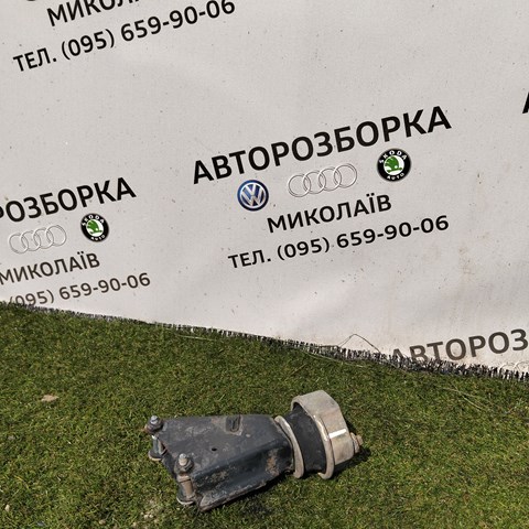 Підвіска двигуна (силового агрегату) 701199201D VAG