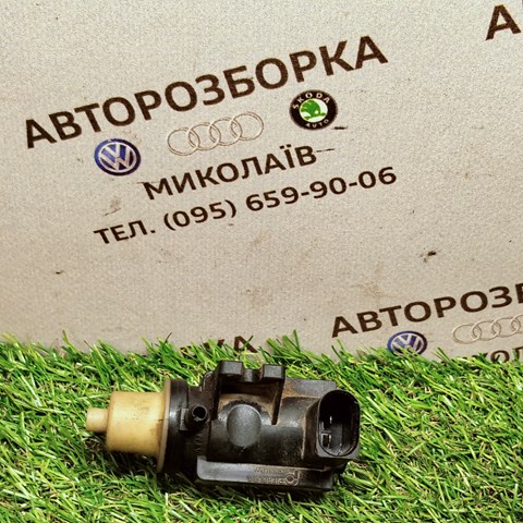 Перетворювач тиску (соленоїд) наддуву / EGR 702184010 VAG