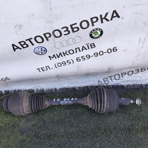 Привід передній правий 7H0407272BN VAG