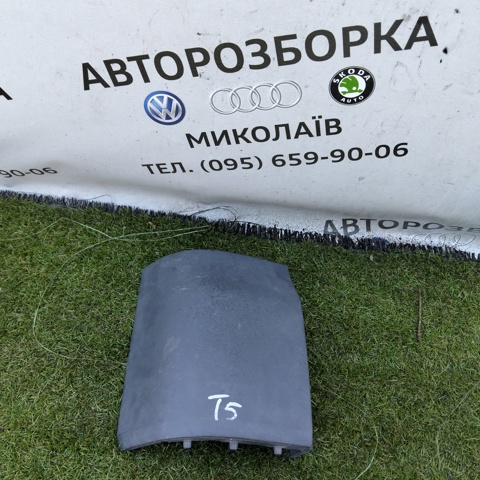 Накладка стійки кузова зовнішня, задня ліва 7H0807321B VAG