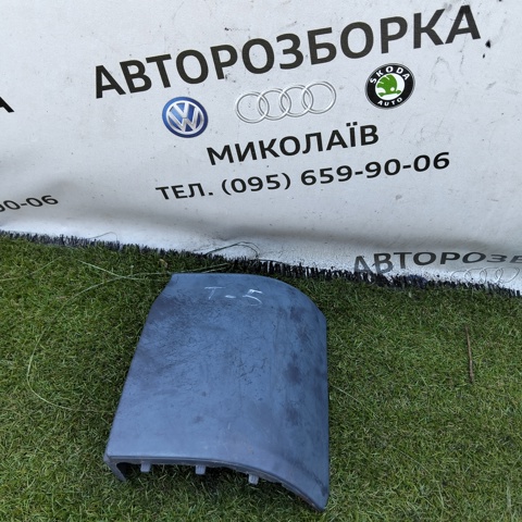 Накладка стійки кузова зовнішня, задня права 7H0807322A VAG