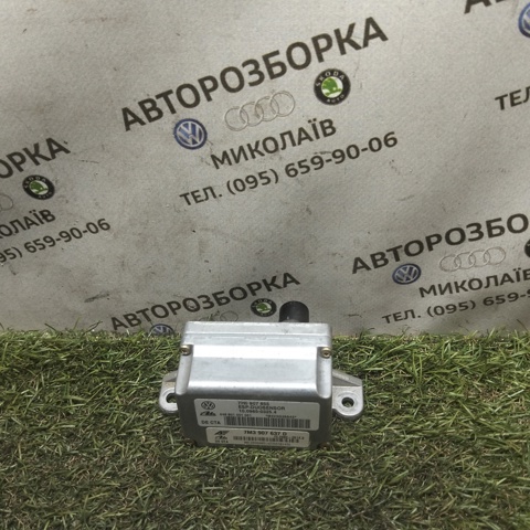 Датчик поперечного прискорення (ESP) 7H0907655 VAG