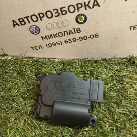 Двигун заслінки печі 7L0907511AE VAG