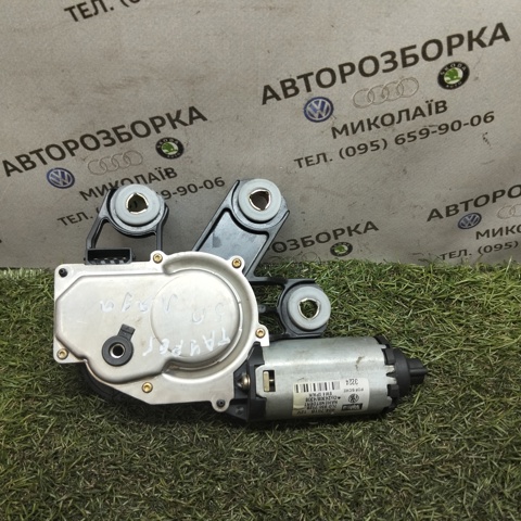 Склоочисник дверей задка 7L0955712B VAG
