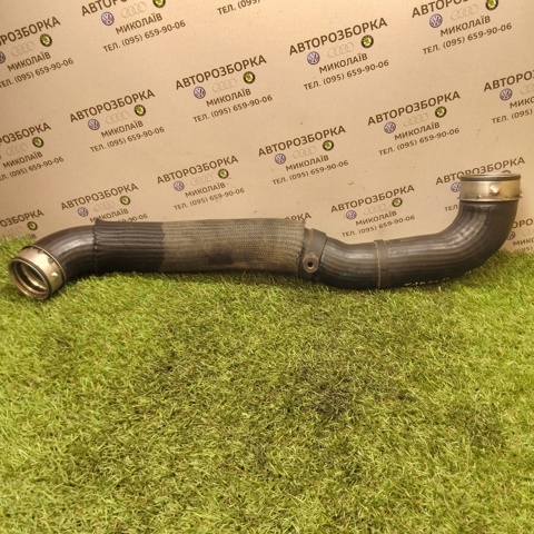 Шланг/патрубок інтеркуллера 7L6145980C VAG