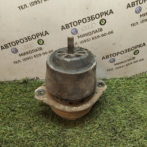 Підвіска двигуна (силового агрегату) 7L6199131C VAG