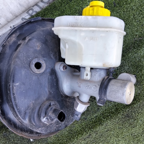 Вакуумний підсилювач гальм 7L6612101 VAG