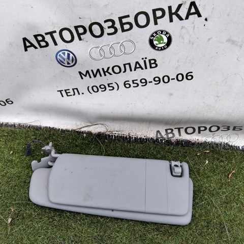 Козирок 7L6857552 VAG