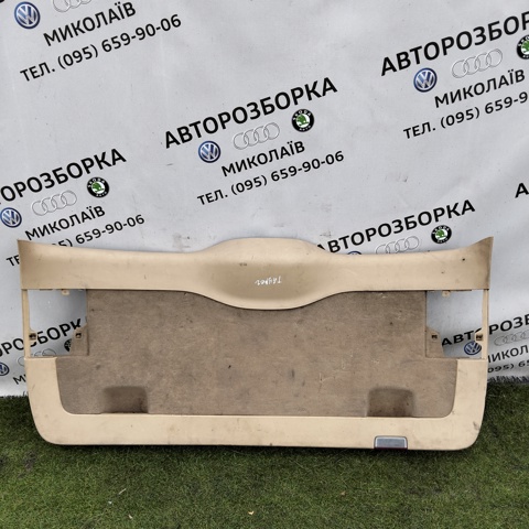 Обшивка ляди 7L6867605 VAG