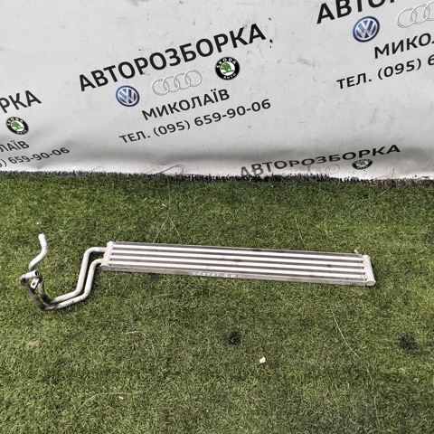 Радіатор масляний гідропідсилювача керма 7L8422885 VAG