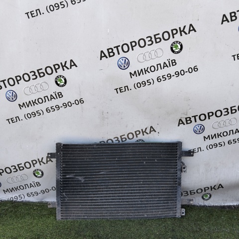 Радіатор кондиціонера 7M0820413F VAG