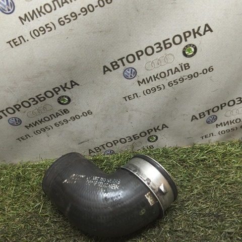 Патрубок повітряний, дросельної заслінки 7M3145708B VAG