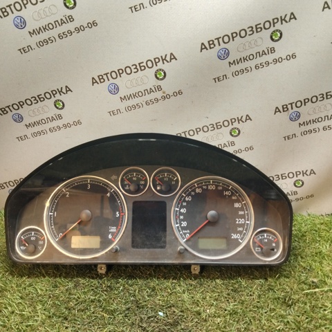 щиток приладу 7M3920840N VAG