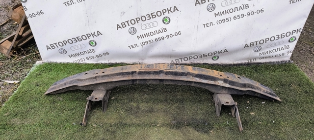 Підсилювач бампера переднього Хендай Терракан