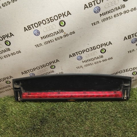 Стоп-сигнал заднього скла 895945097A VAG