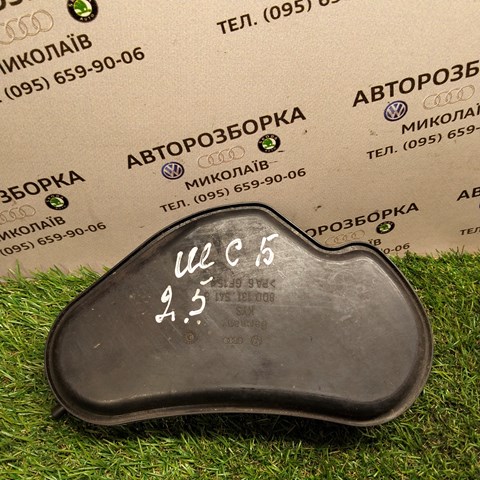 Бачок / демпфер вакуумної системи двигуна 8D0131541B VAG