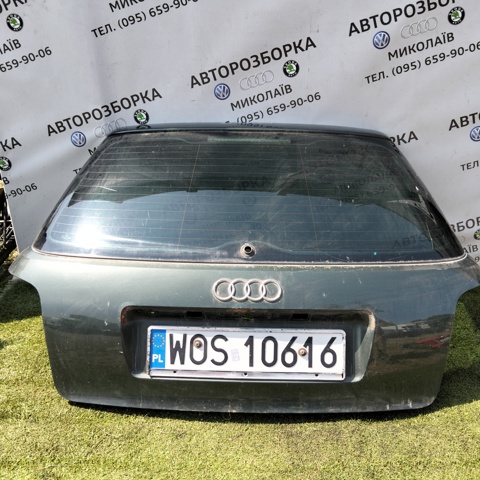 Двері багажника 8D9827023R VAG