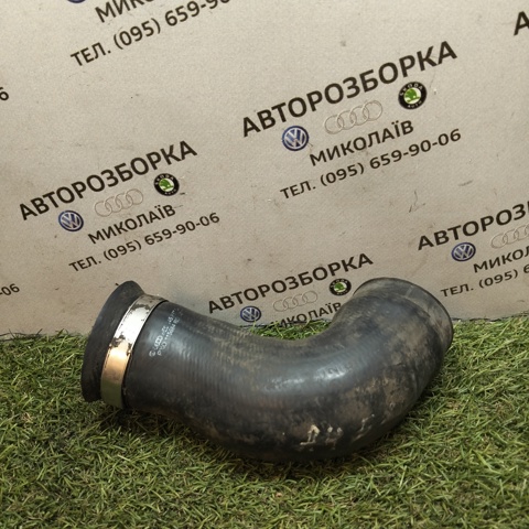 Трубка, що нагнітається 8E0145837G VAG