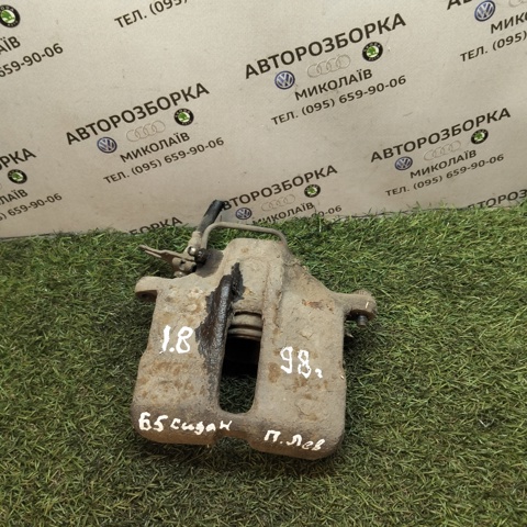 Супорт гальмівний, передній, лівий 8E0615123X VAG