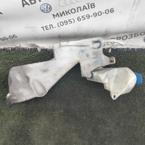 Водяний бачок омивача скла Audi A4 B6