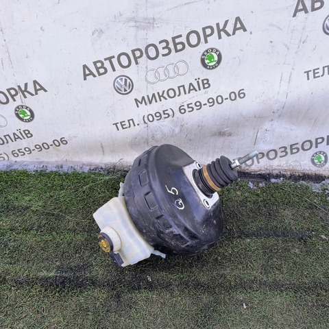 Бачок гальмівної рідини 8K0611301A VAG