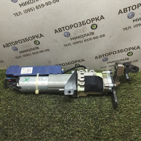 Амортизатор кришки багажника / двері 3/5-ї задньої 8R0827852B VAG