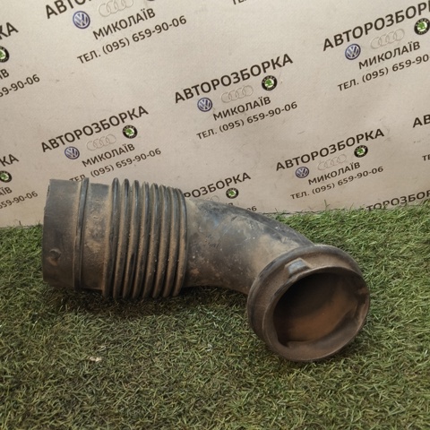 Патрубок повітряний, вхід повітряного фільтра A9065280024 MERCEDES