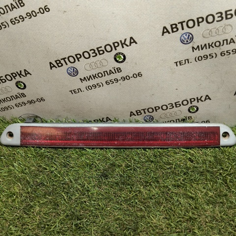Додаткові задні стопи A9068200456 MERCEDES