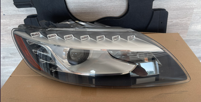 Фара правая 4L0941004AL VAG