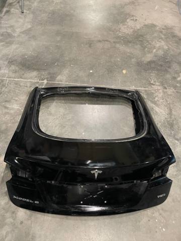 Задні двері багажника 1023722E0A Tesla Model