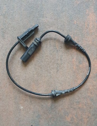 Датчик АБС (ABS) задній 34526894815 BMW