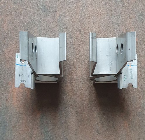 Направляюча переднього бампера 51117422233 BMW