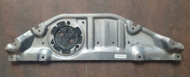 Захист двигуна задня 51487447143 BMW