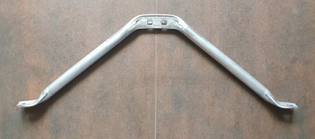 Підсилювач бампера переднього 51647438126 BMW