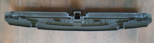 Жалюзі радіатора 51749465186 BMW