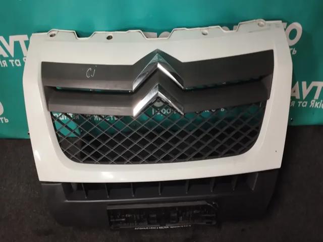 Решітка радіатора 1308069070 FIAT