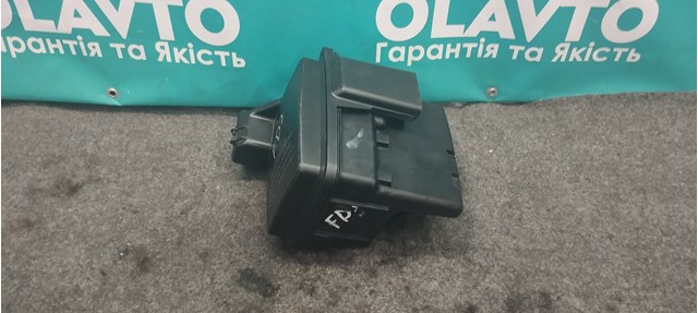 Корпус блока запобіжників 1345662080 FIAT