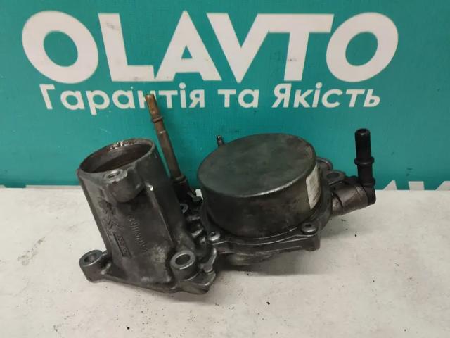 Насос вакуумний 1680791880 PEUGEOT