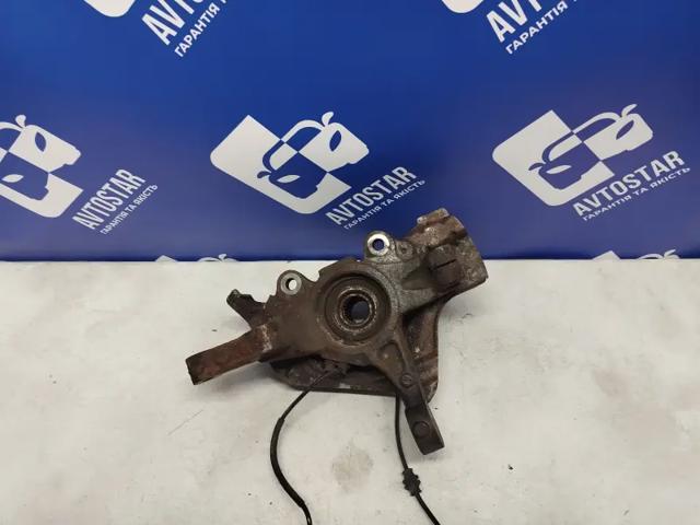 Кулак поворотний передній лівий 51940120 FIAT
