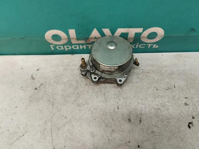 Насос вакуумний 55205446 FIAT