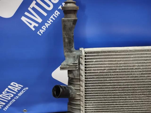Радіатор охолодження двигуна 6C118005CC FORD