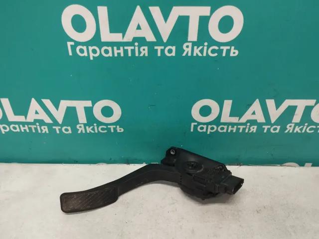 Педаль акселератора 6PV009517701 HELLA