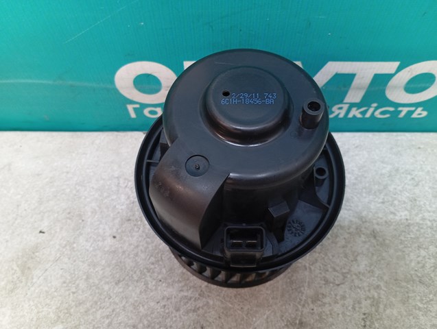 Електродвигуни (електродвигун обігрівача) або розетка причепа штепсельная Ford Mondeo 1