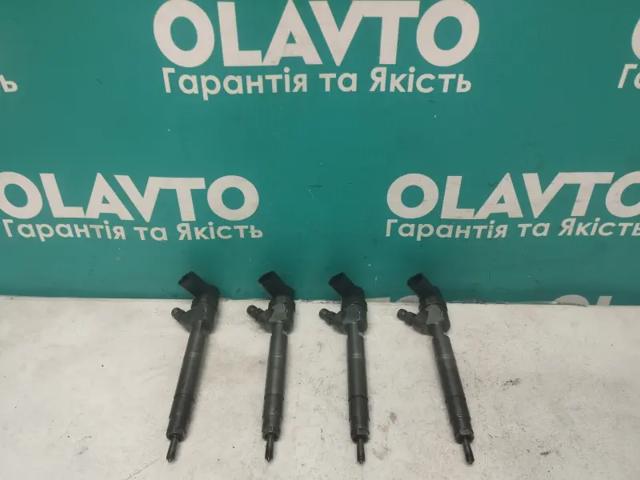 Форсунка паливна A6110700487 MERCEDES