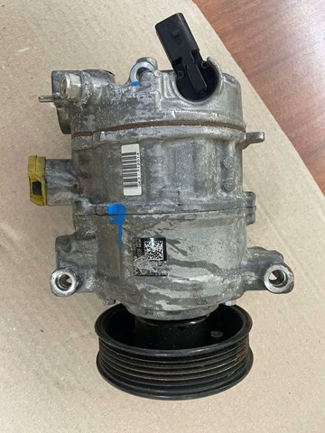 Компресор холодоагенту 7N0816803E VAG