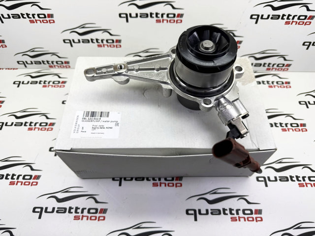 Насос системи охолодження Фольксваген Гольф 8
