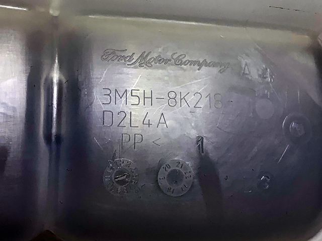 Бачок для води 30776150 VOLVO