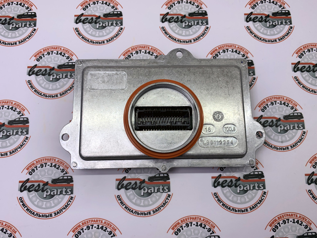 Блок управління ксеноновими фарами 31446805 VOLVO
