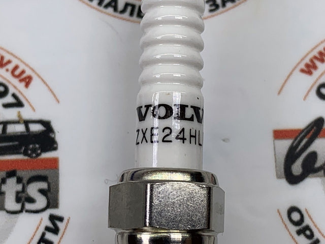 Свічки запалювання 31673604 VOLVO