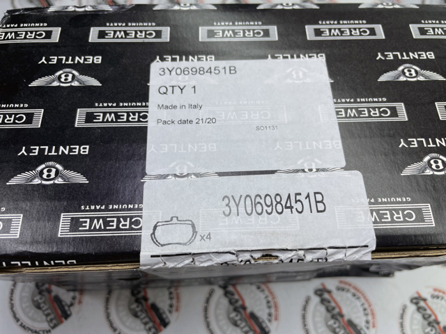 Колодки гальмові задні, дискові 3Y0698451 BENTLEY